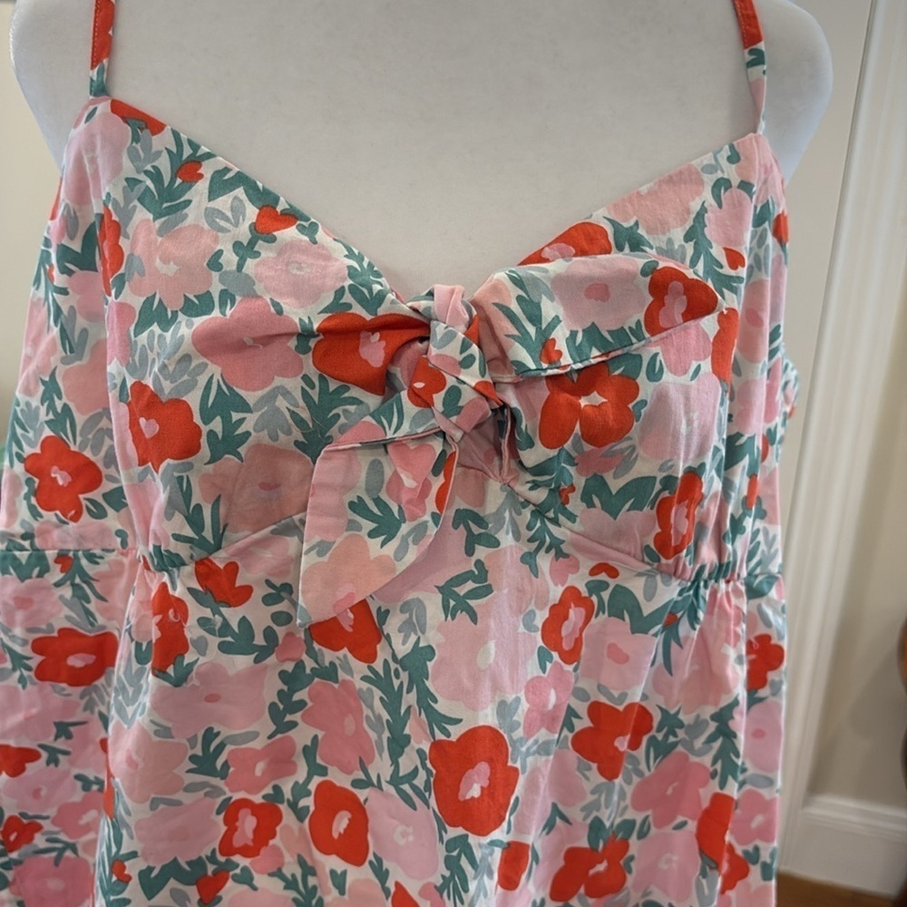 Free Assembly now front tank top.  Floral design.  Size XL - Picture 2 of 6